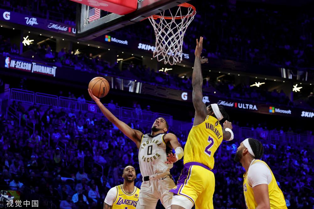 临强对手时 临强对手时